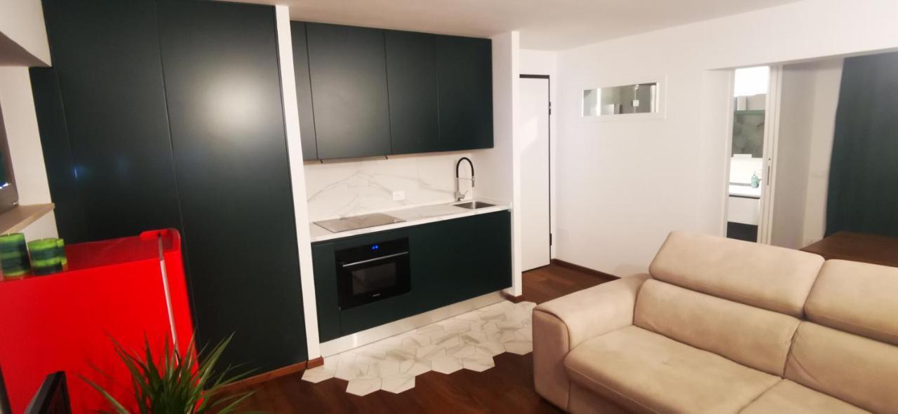 דירות רומא Cosy Penthouse Loft With Stunning View מראה חיצוני תמונה